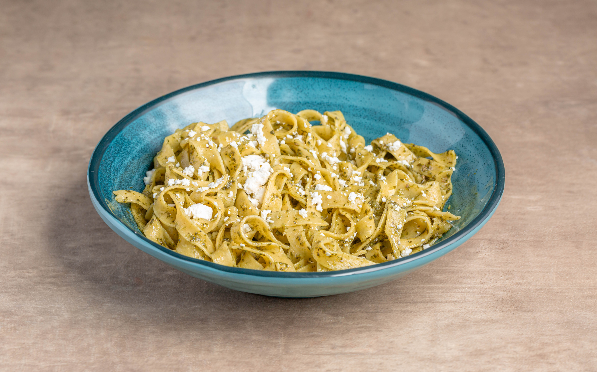 פטוציני טרי ברוטב לבחירה